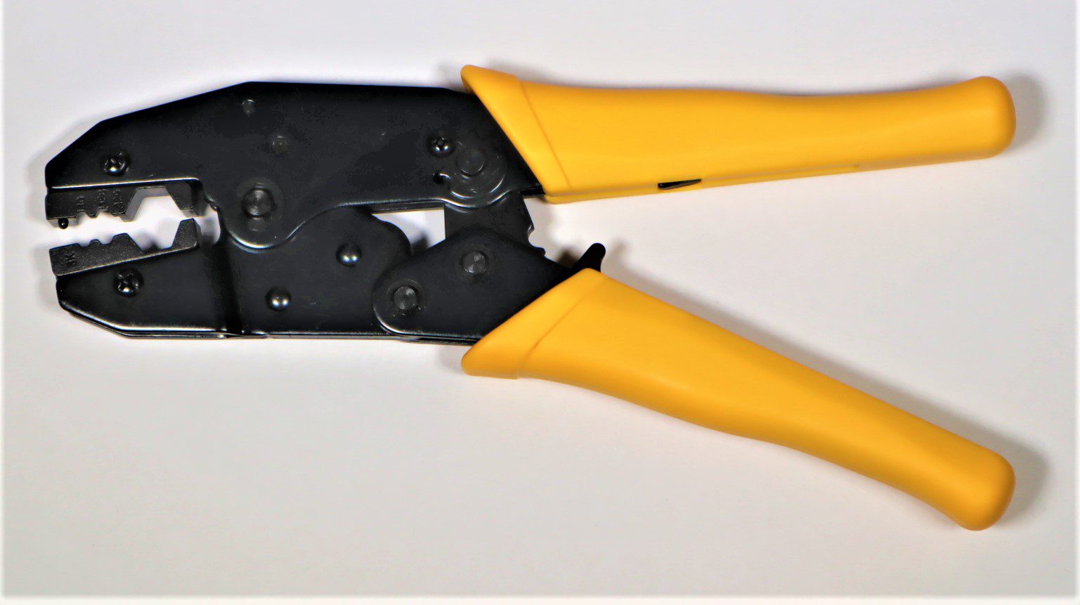 Crimping tool HT336K to suit CLF400, RG213, RG316 type Coaxial Cable