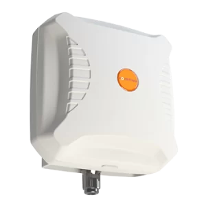 EPNT-2. X-POLARISED, HIGH GAIN, UNI-DIRECTIONAL 5G/LTE ANTENNA 698 – 960 MHz & 1710 – 3800 MHz, 11 dBi; 4x4 LTE (MIMO), 2x2 Wi-Fi (MIMO) w/cables